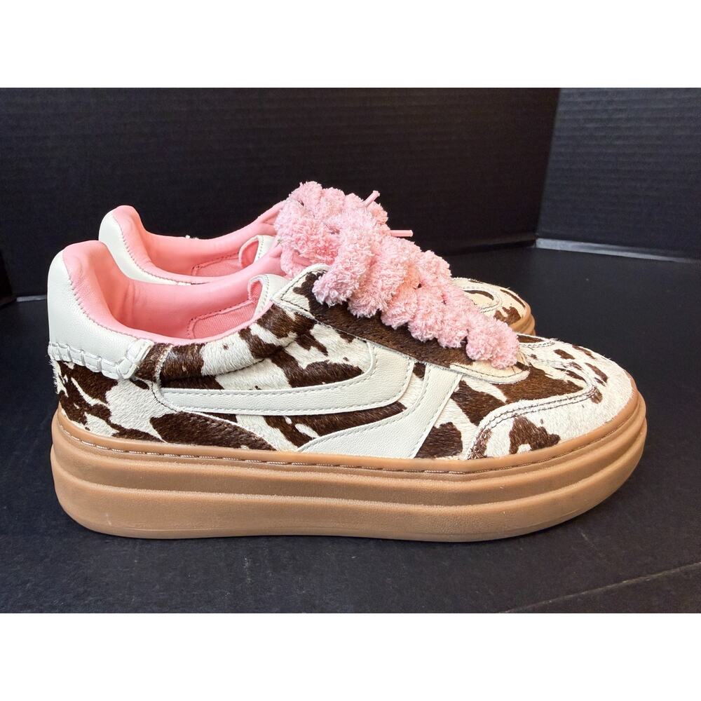 Steve Madden Dodge Sneaker Size 7M Cow Hair Brown Pink Print Western - Picture 2 of 9